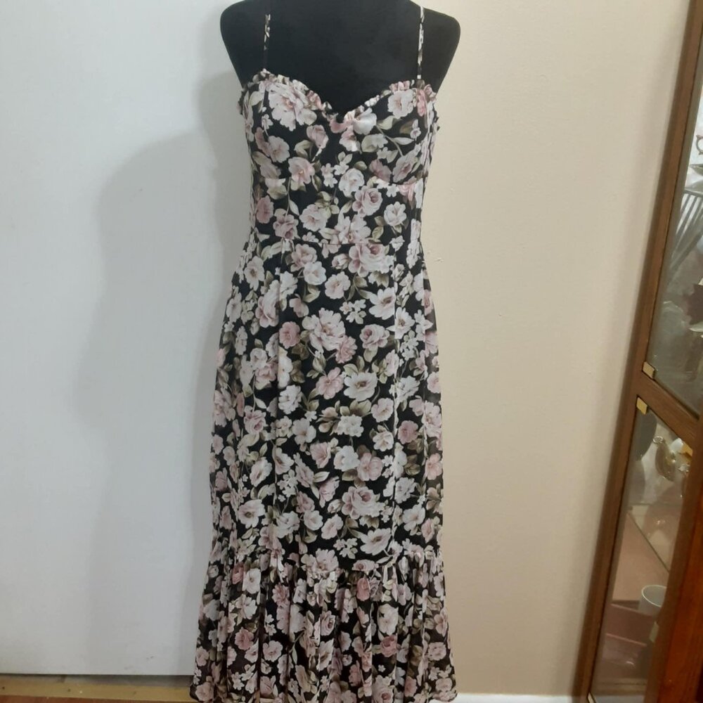 Altar'D State Size Large Chaya Floral Ruffle Spaghetti Strap Smocked Midi Dress - Picture 1 of 16